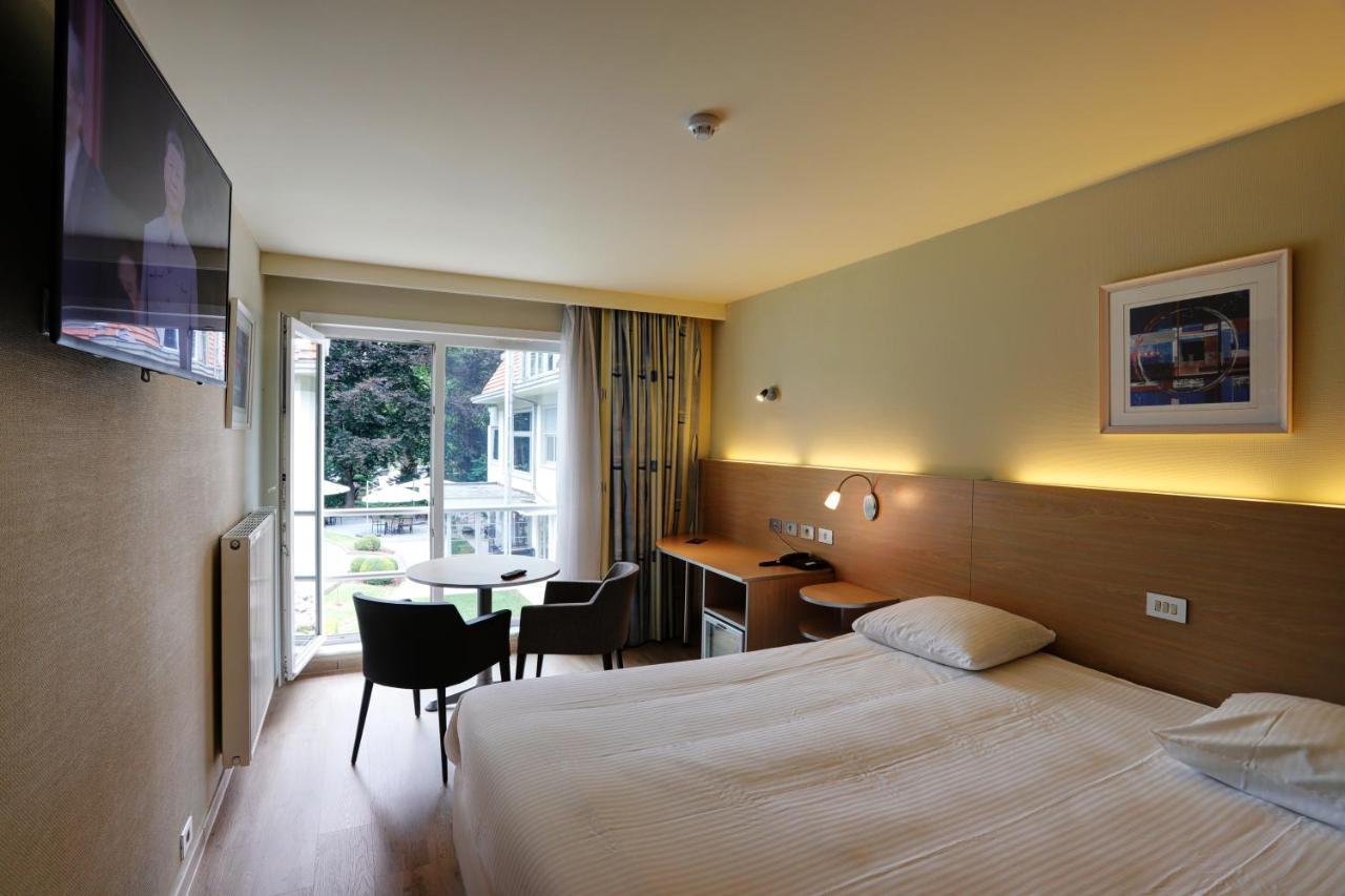 Auberge Du Vieux Cedre, Enghien-Belgique Dış mekan fotoğraf